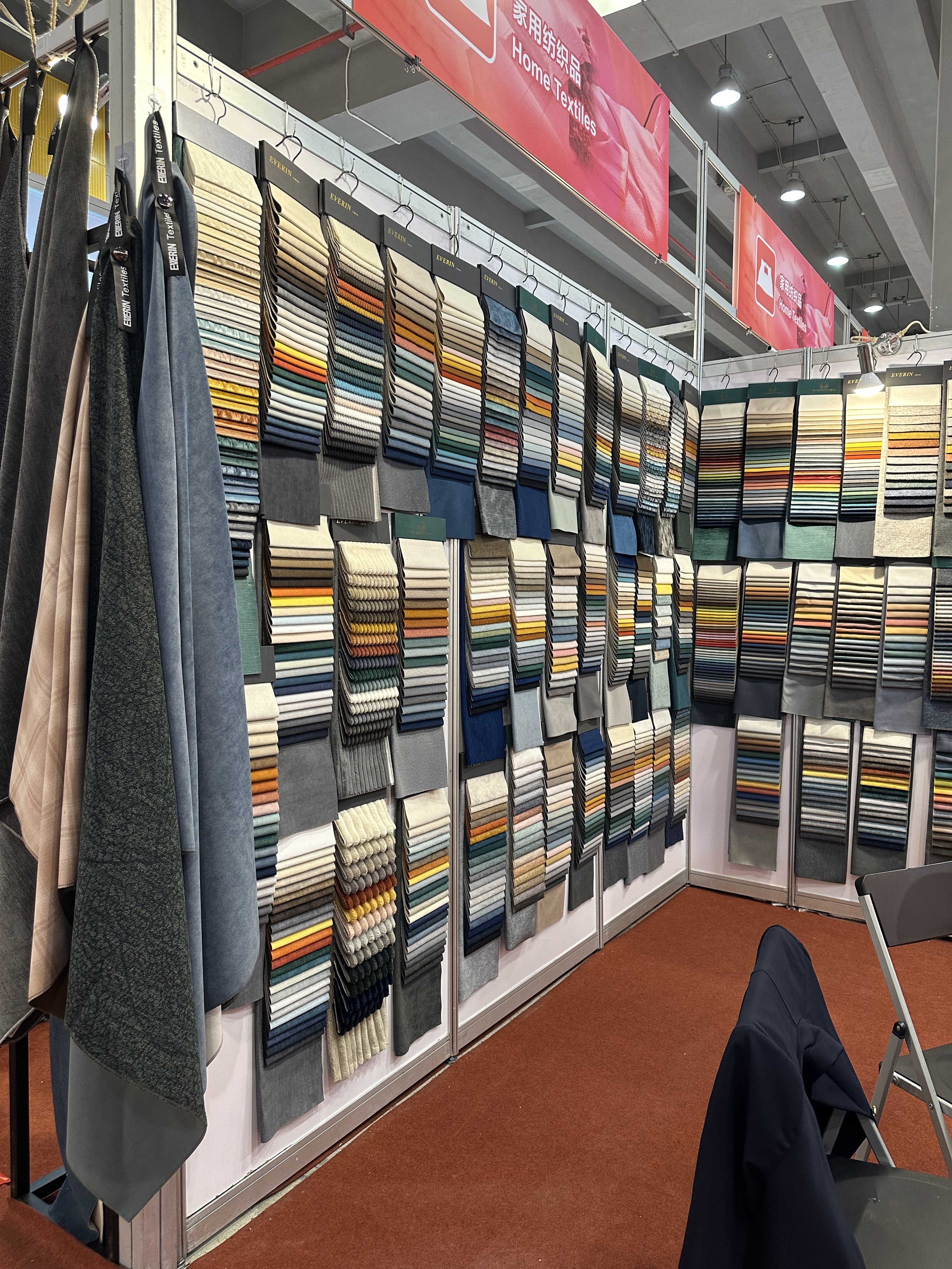 Unser Unternehmen nahm erfolgreich an der China Import and Export Fair teil und erweiterte neue Möglichkeiten auf dem internationalen Markt